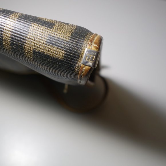 Vtg 1980’s Fendi FF Zucca Coated Canvas & Leather Monogram Envelope Clutch Bag - Picture 10 of 16